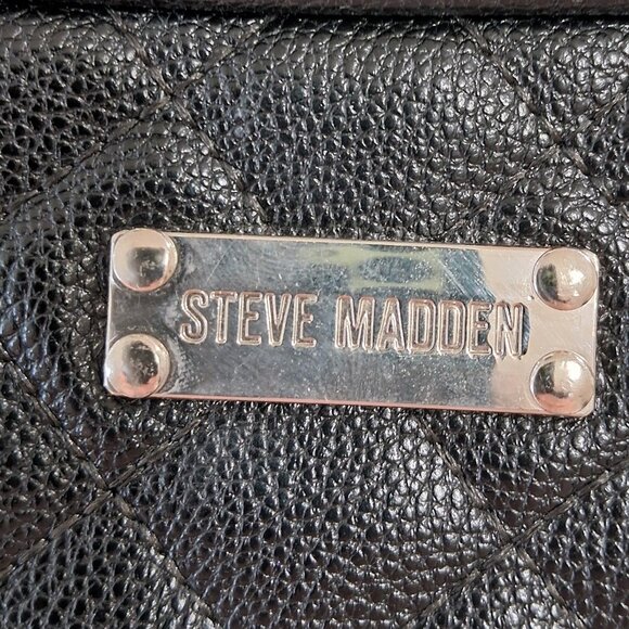 Steve Madden Fanny Pack - Picture 3 of 8
